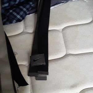 Nike belts with belt buckle
